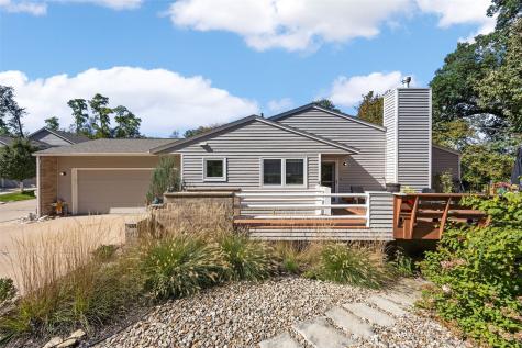 732 East Post Court SE Cedar Rapids IA 52403