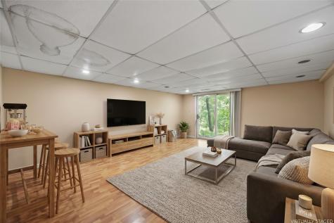 732 East Post Court SE Cedar Rapids IA 52403