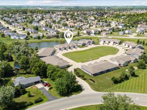 550 Meadow Oak Circle Fairfax IA 52228