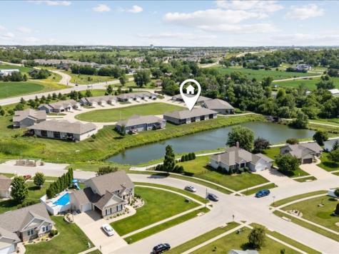 550 Meadow Oak Circle Fairfax IA 52228