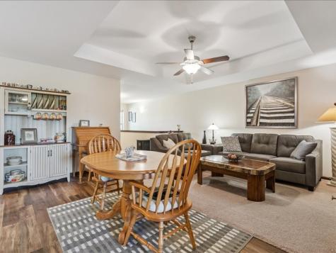 550 Meadow Oak Circle Fairfax IA 52228