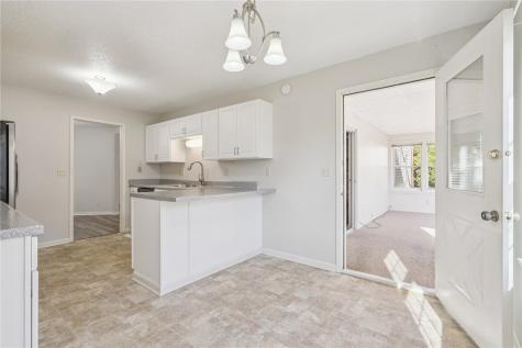 4113 Lexington Court Cedar Rapids IA 52402