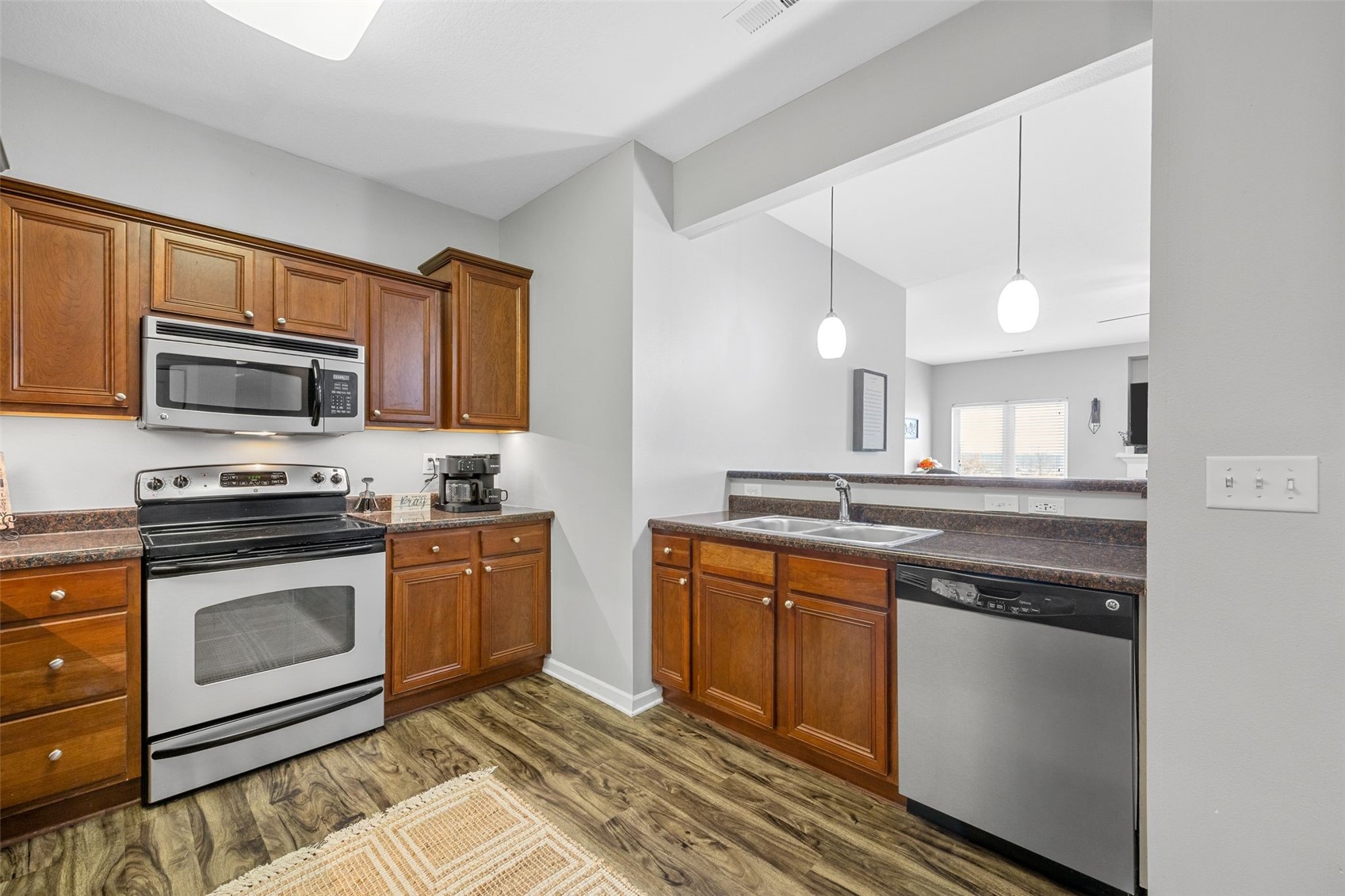 1092 Walnut Avenue Riverside IA 52327