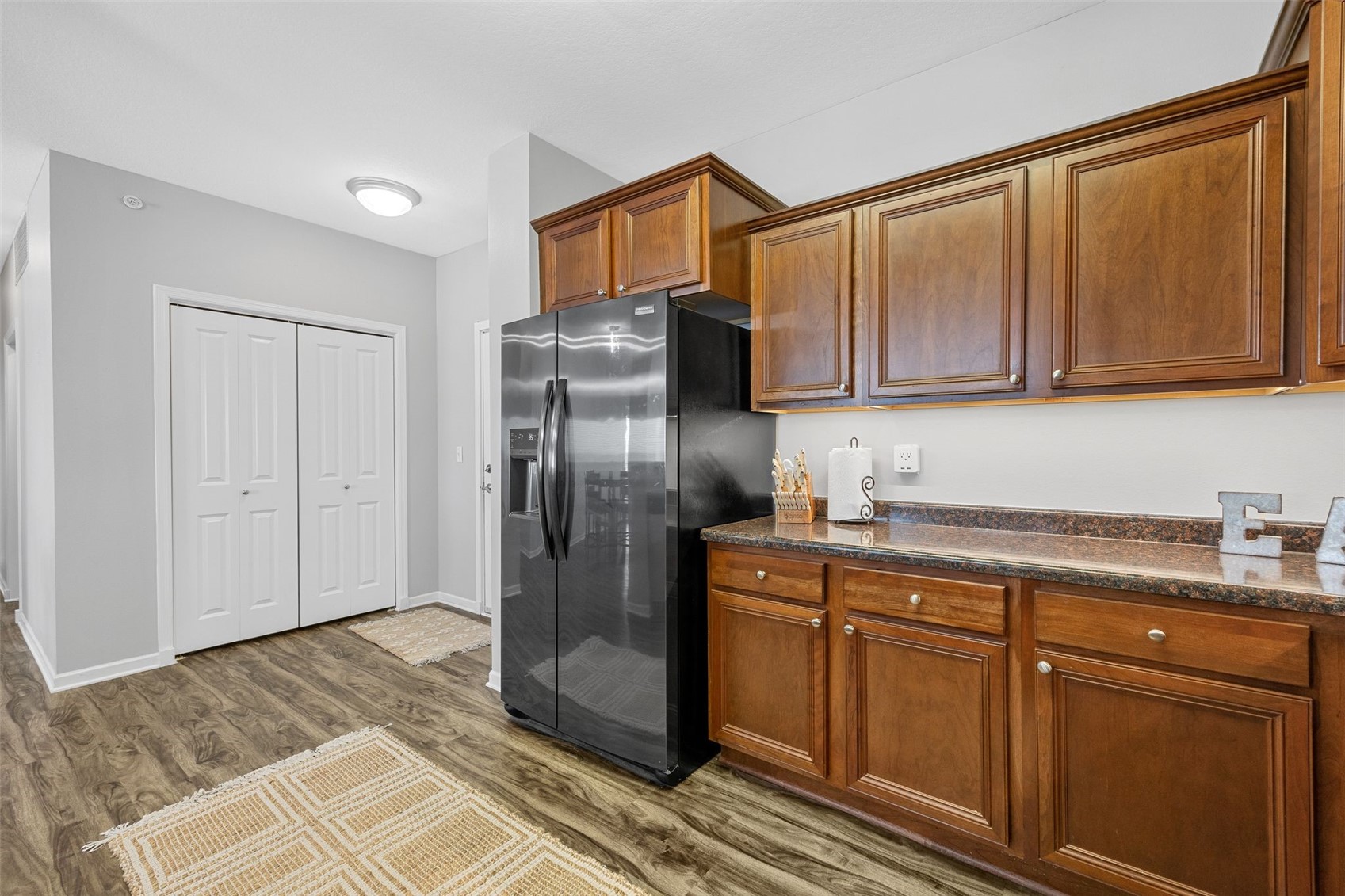 1092 Walnut Avenue Riverside IA 52327