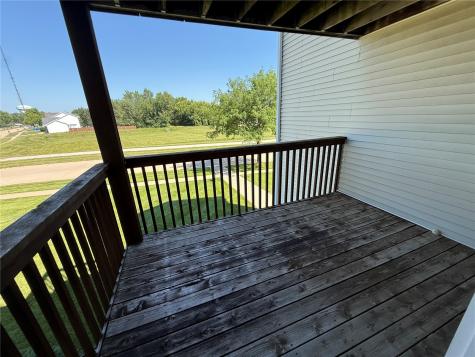 6615 Creekside Drive NE Cedar Rapids IA 52402