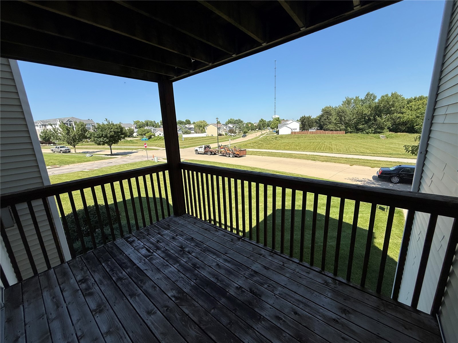 6615 Creekside Drive NE Cedar Rapids IA 52402