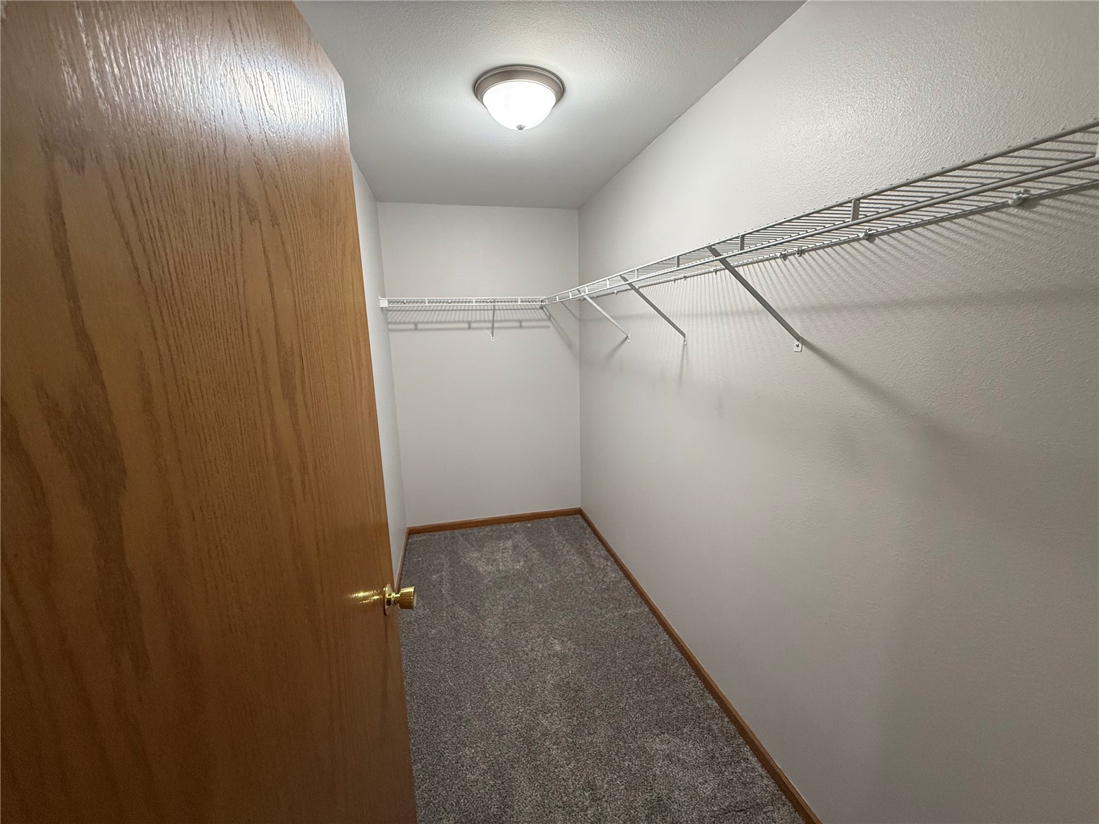 6615 Creekside Drive NE Cedar Rapids IA 52402