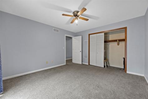 2264 Plaen View Drive Iowa City IA 52246