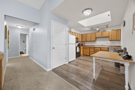 2264 Plaen View Drive Iowa City IA 52246