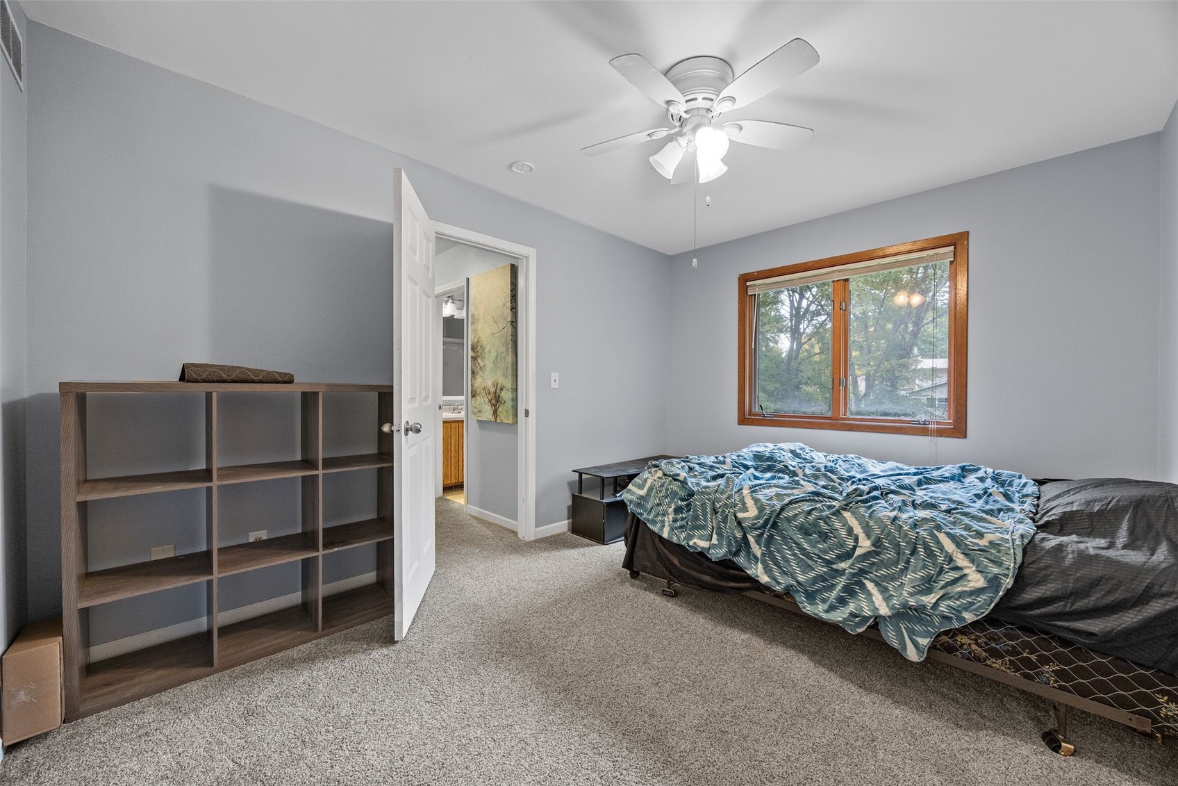 2264 Plaen View Drive Iowa City IA 52246