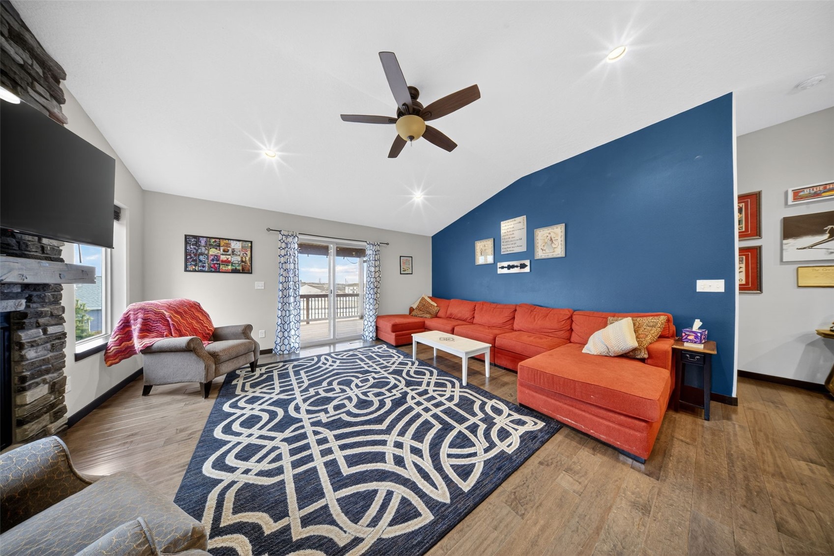 614 Croell Avenue Tiffin IA 52340
