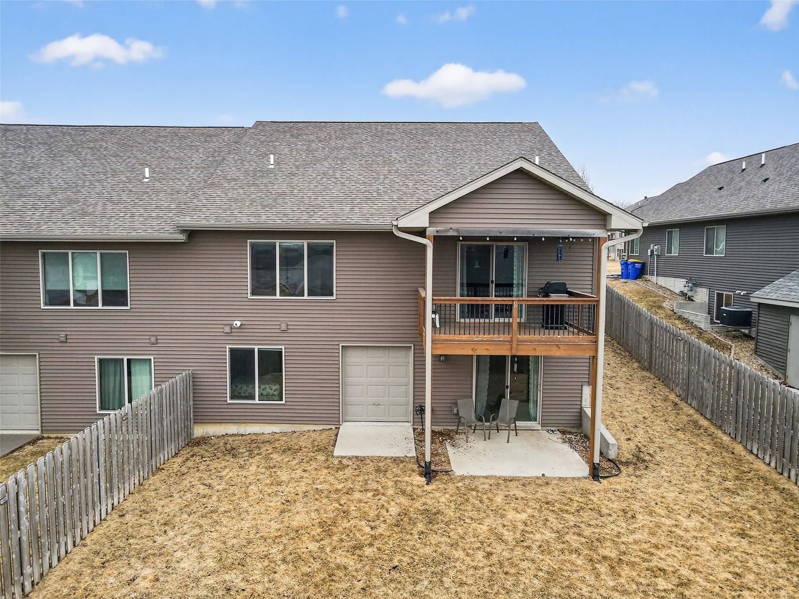 614 Croell Avenue Tiffin IA 52340