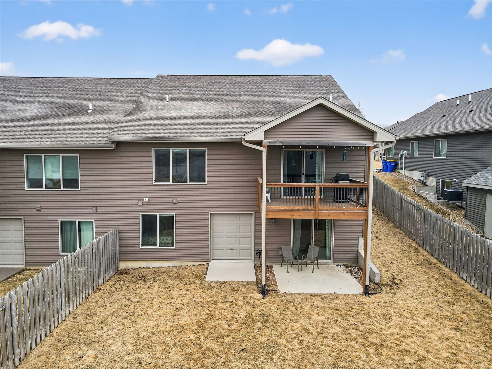 614 Croell Avenue Tiffin IA 52340