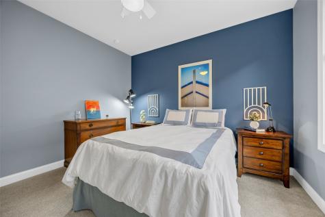 143 Leamer Court Iowa City IA 52246