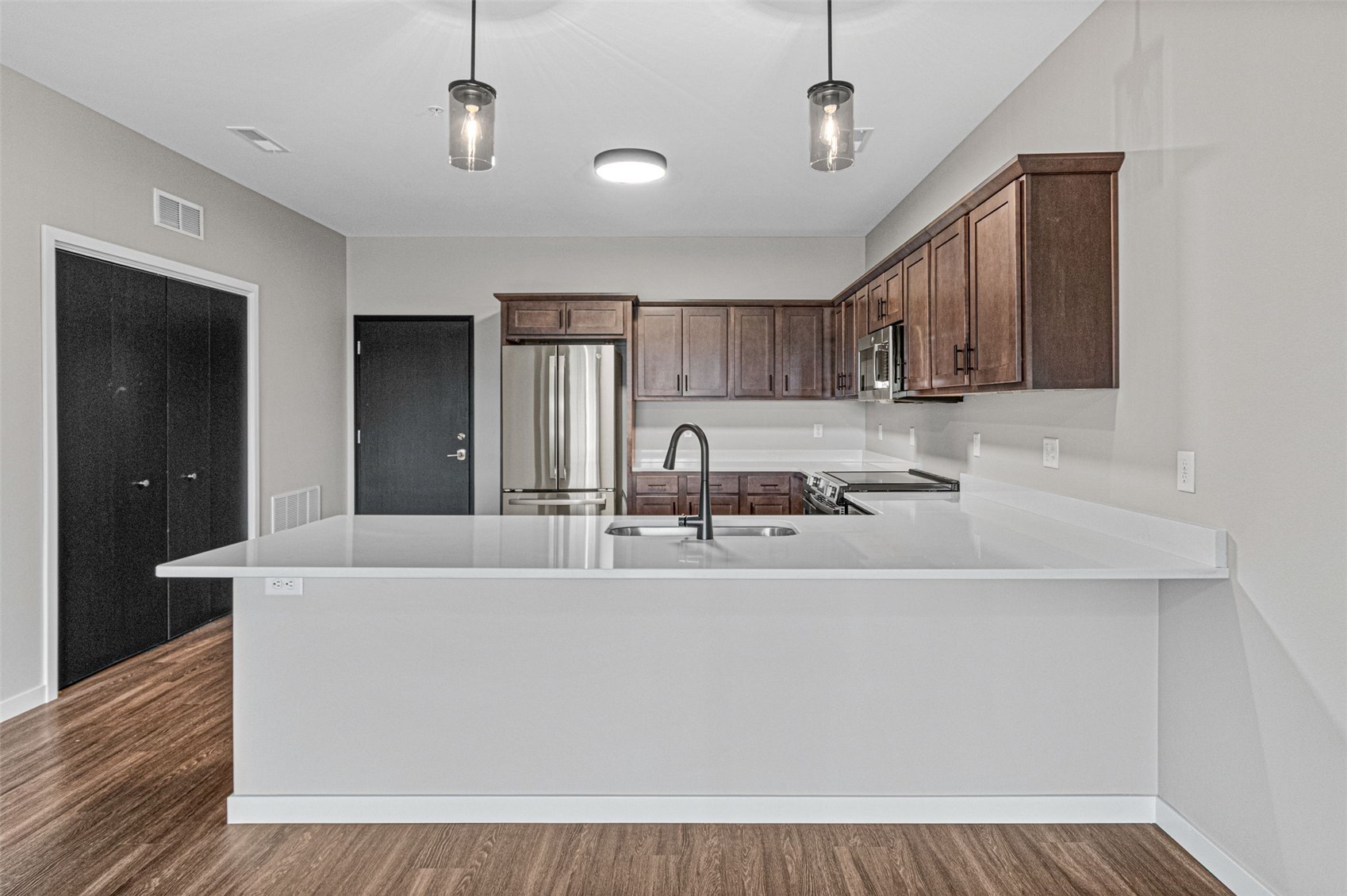 2877 Spring Rose Circle Coralville IA 52241