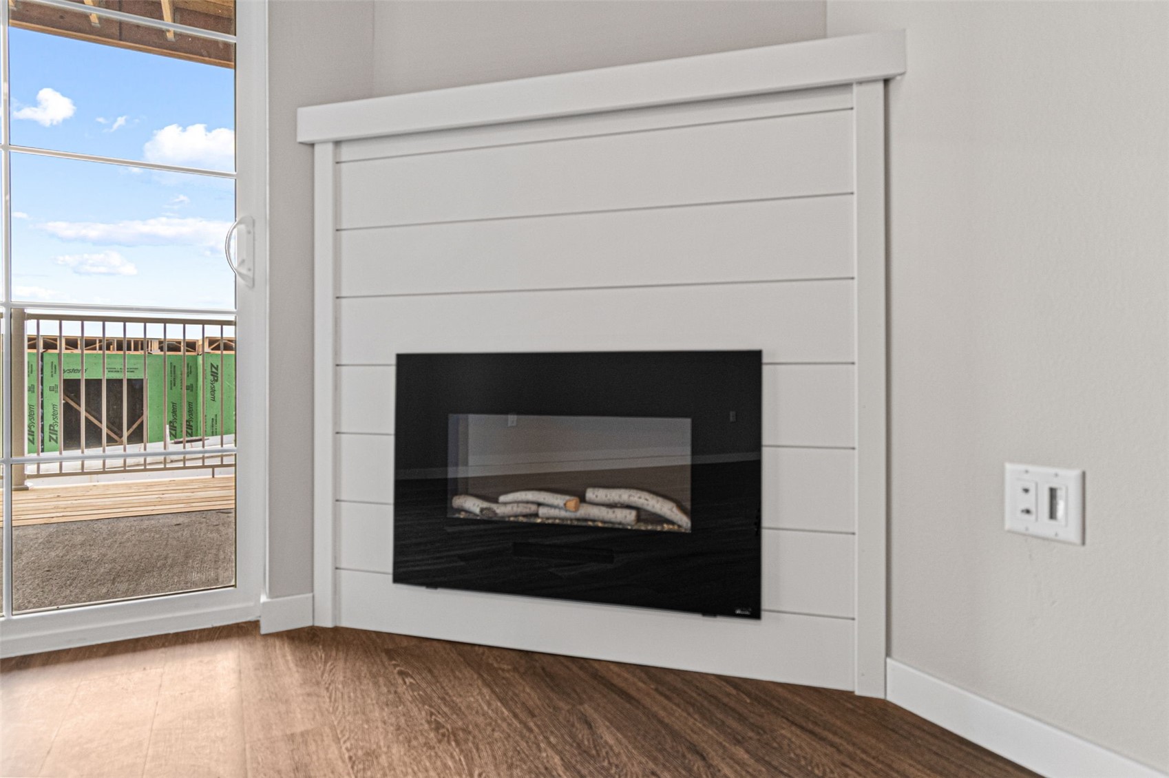 2877 Spring Rose Circle Coralville IA 52241