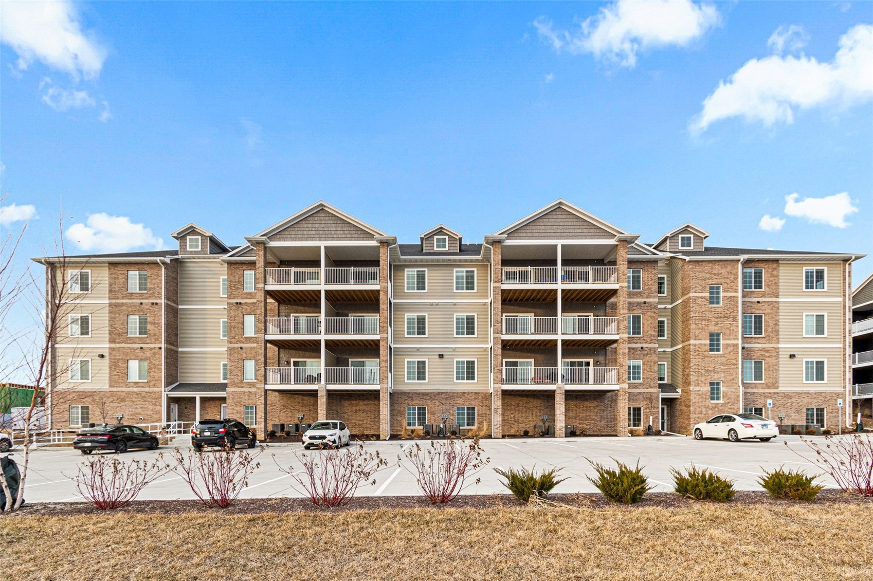 2877 Spring Rose Circle Coralville IA 52241