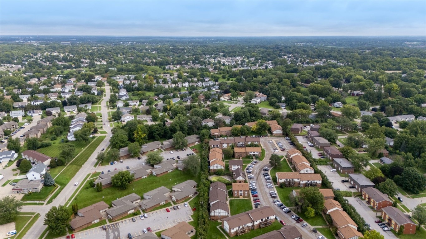 1202 21st Avenue Place Coralville IA 52241