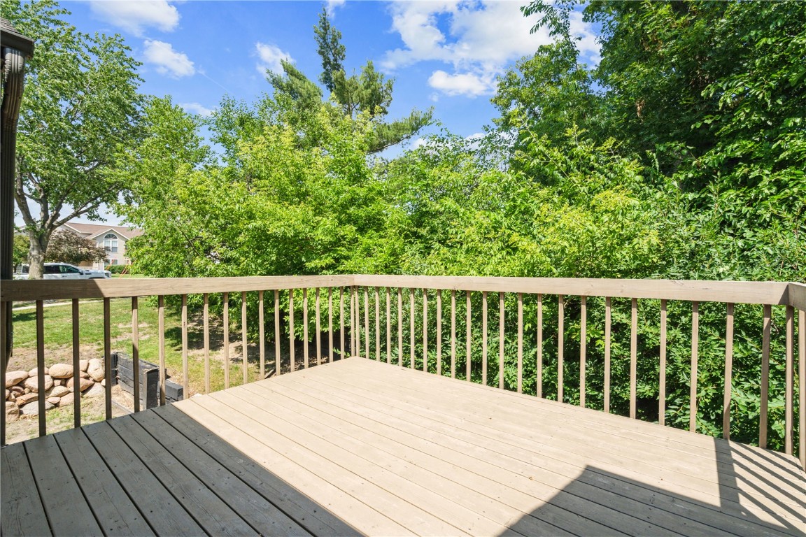 3720 Timberline Drive NE Cedar Rapids IA 52402