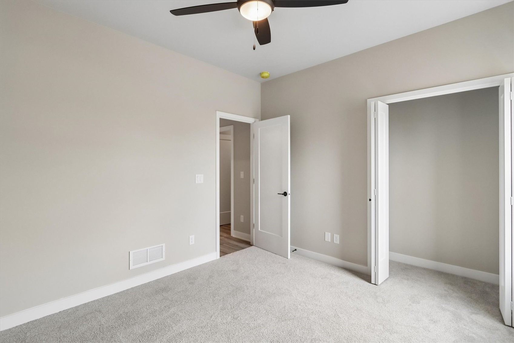 1003 Highland Trail Solon IA 52333