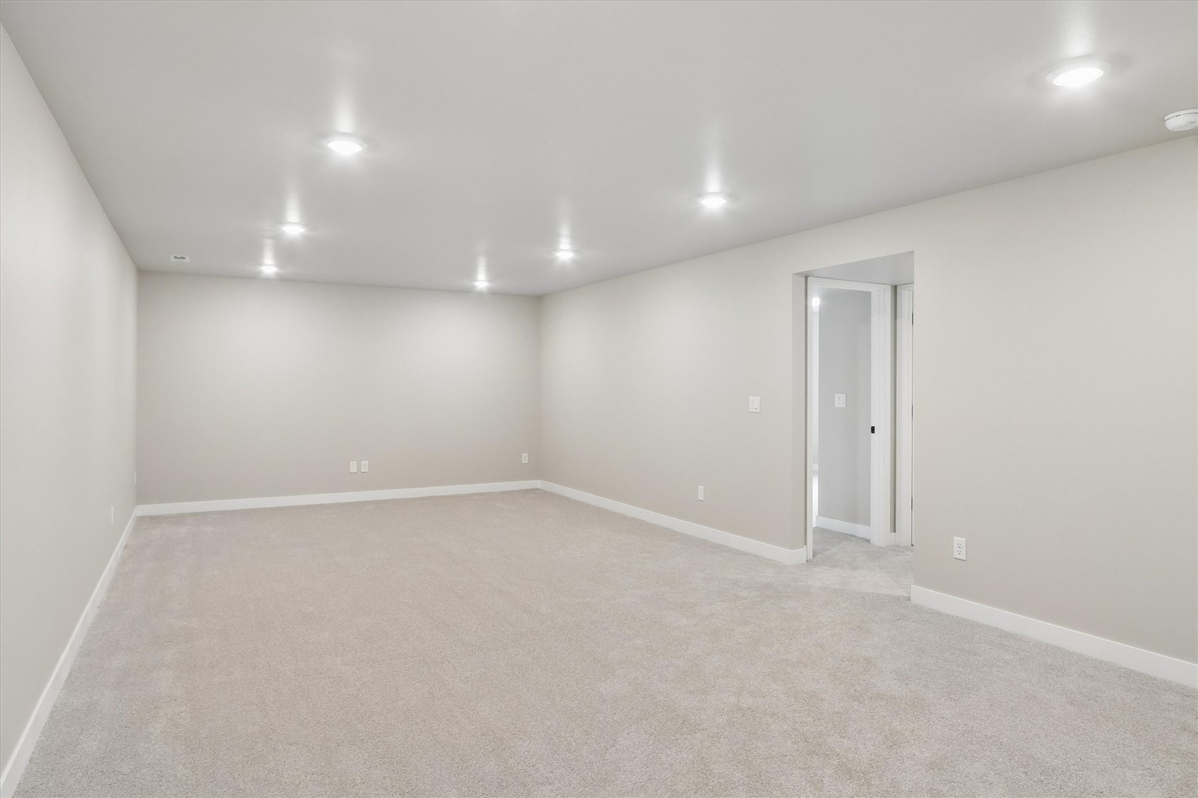 1003 Highland Trail Solon IA 52333
