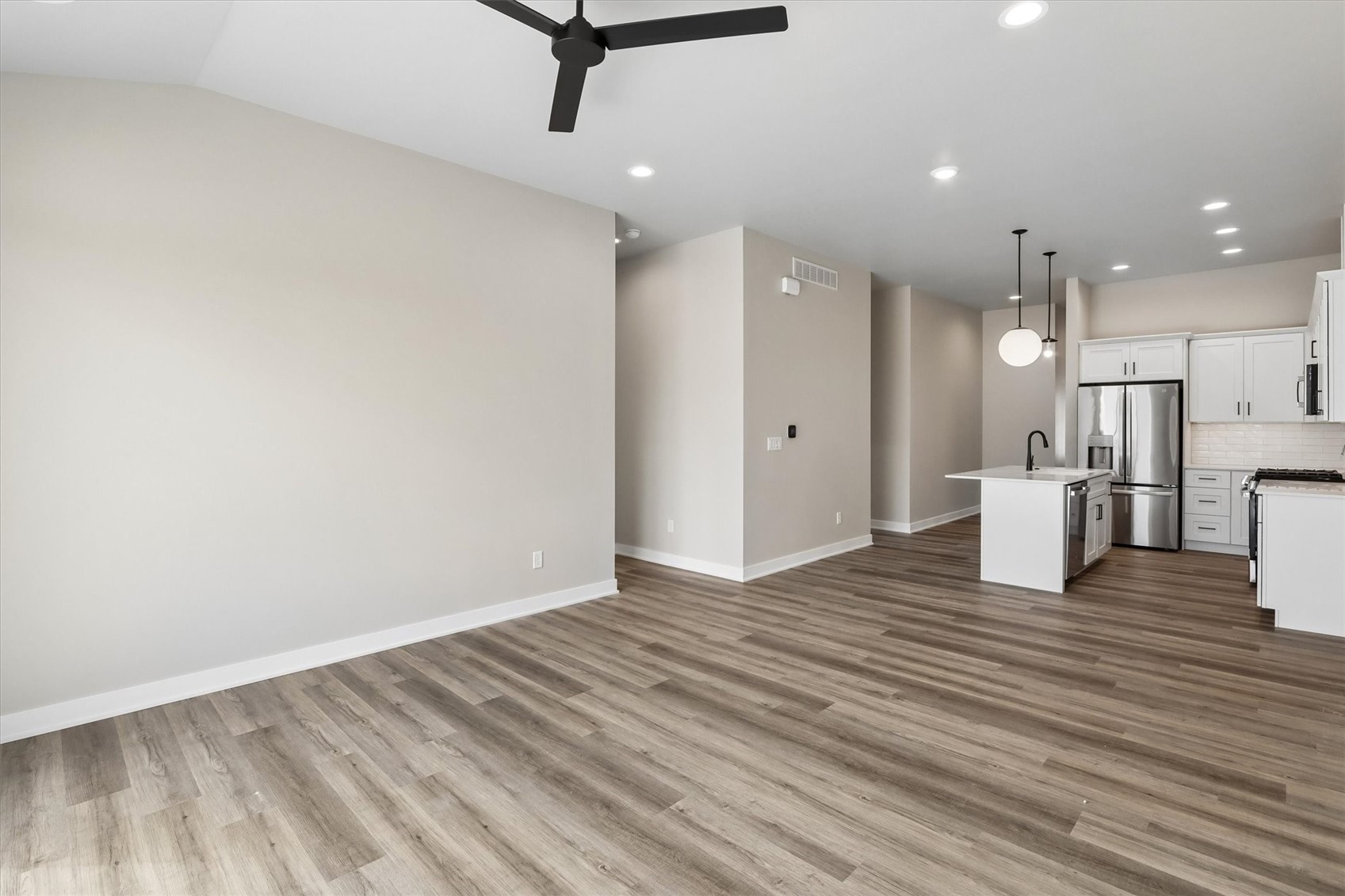 1003 Highland Trail Solon IA 52333