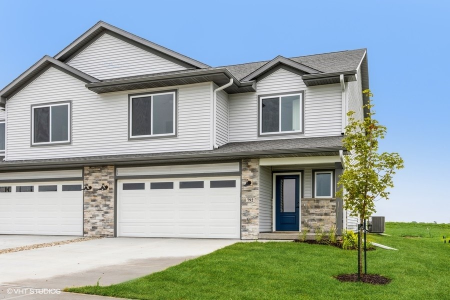 792 Clark Avenue North Liberty IA 52317
