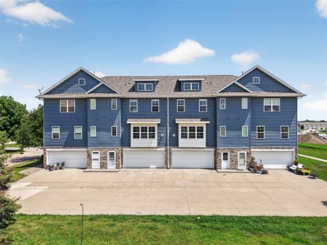 420 Glenmoor Place North Liberty IA 52317