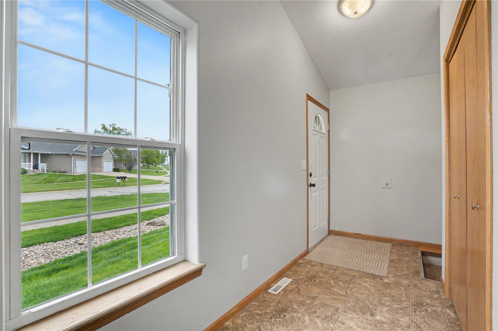 246 Whirlaway Lane Fairfax IA 52228