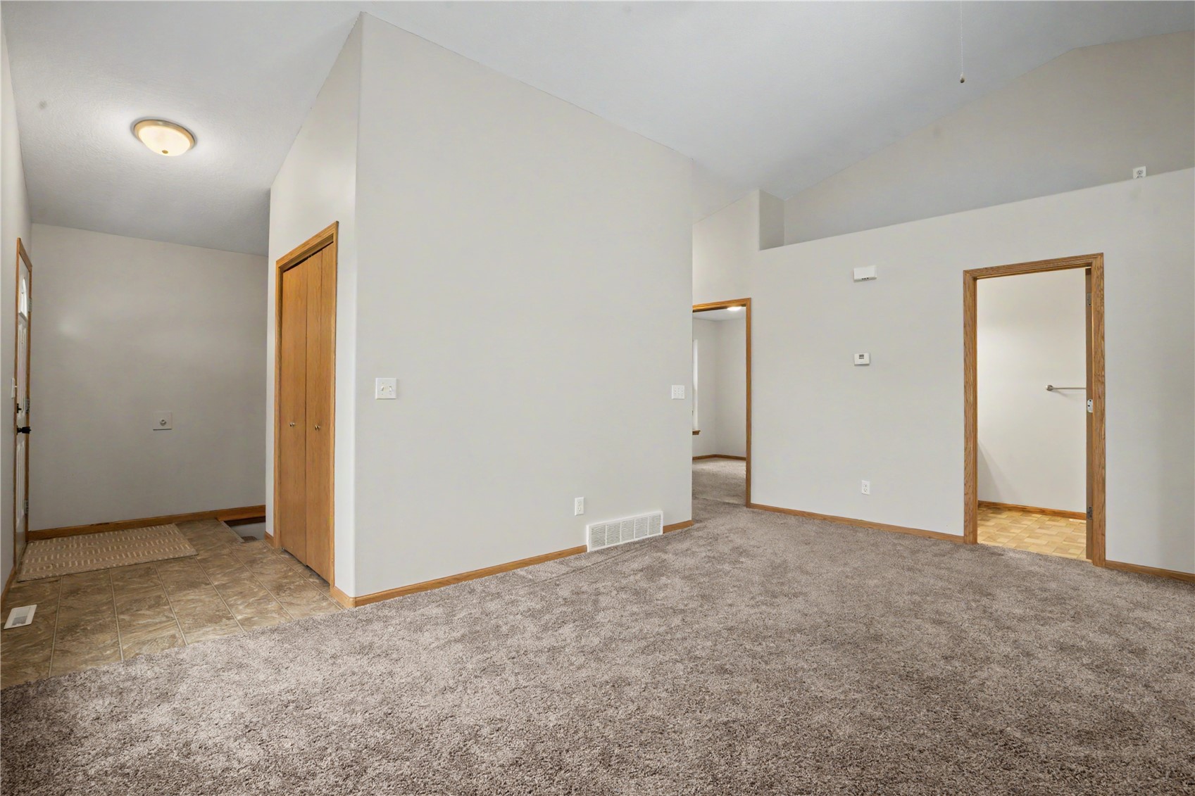 246 Whirlaway Lane Fairfax IA 52228