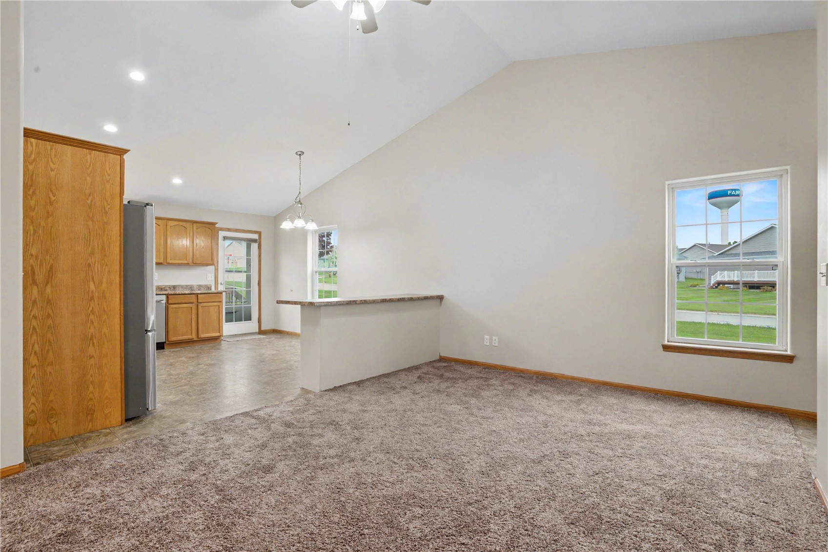 246 Whirlaway Lane Fairfax IA 52228