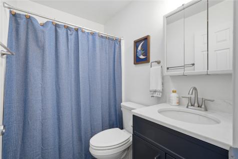 2758 O Avenue NW Cedar Rapids IA 52405