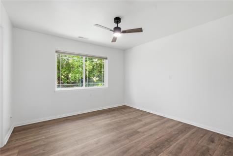 2758 O Avenue NW Cedar Rapids IA 52405