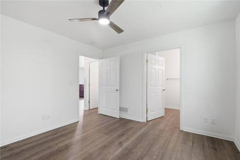 2758 O Avenue NW Cedar Rapids IA 52405