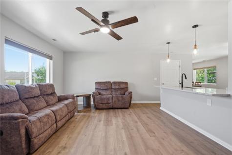 2758 O Avenue NW Cedar Rapids IA 52405