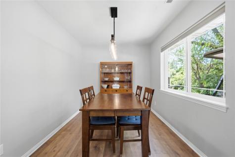 2758 O Avenue NW Cedar Rapids IA 52405
