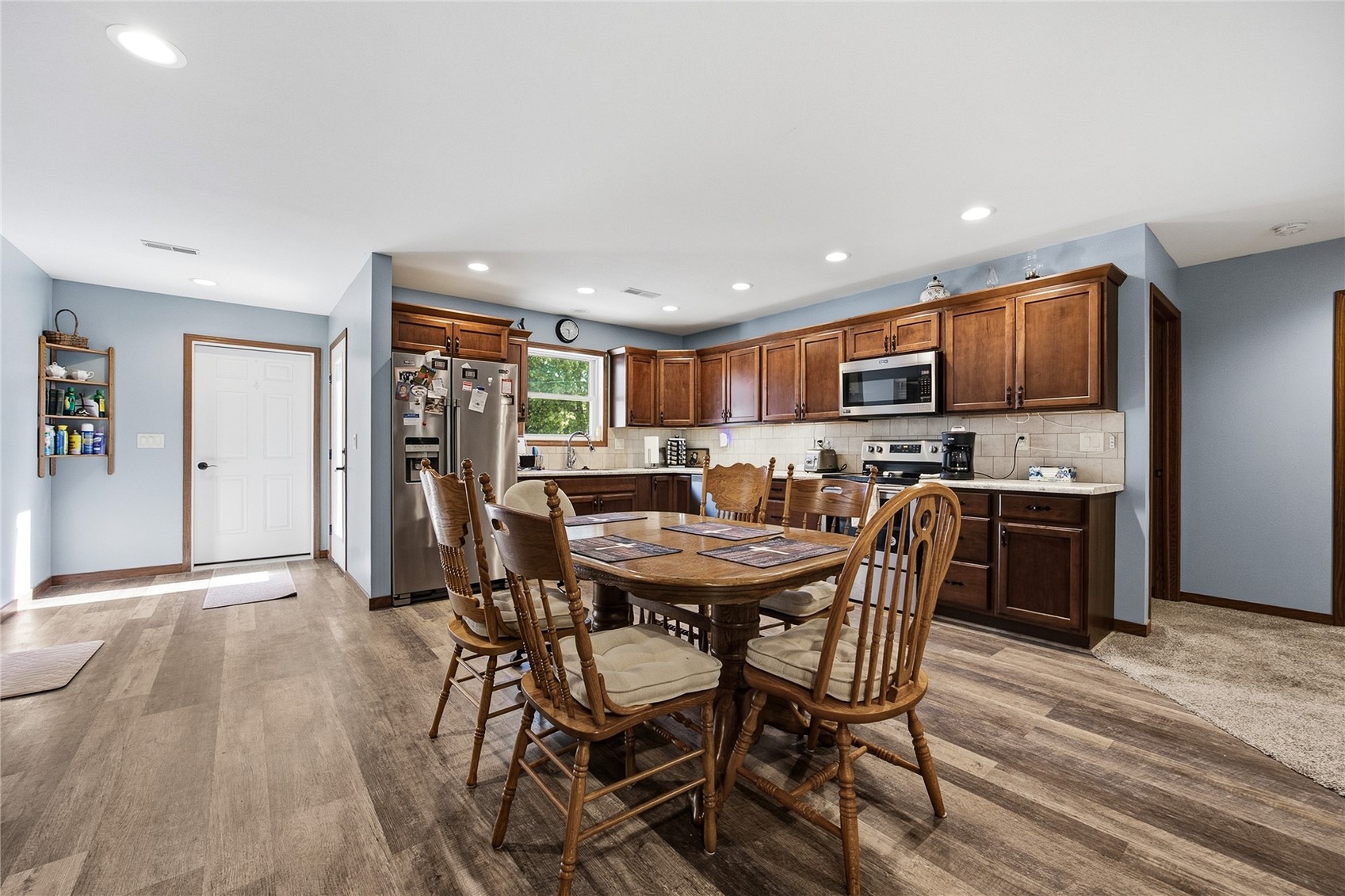 209 1st Street SW Hopkinton IA 52237