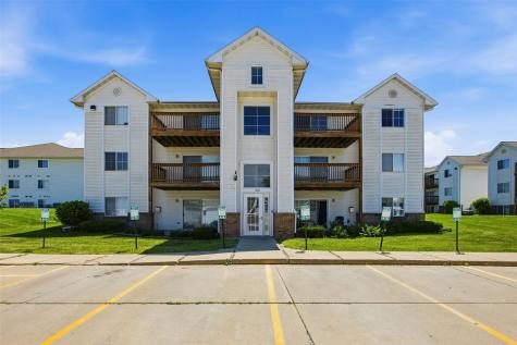 4525 1st Avenue SW Cedar Rapids IA 52404