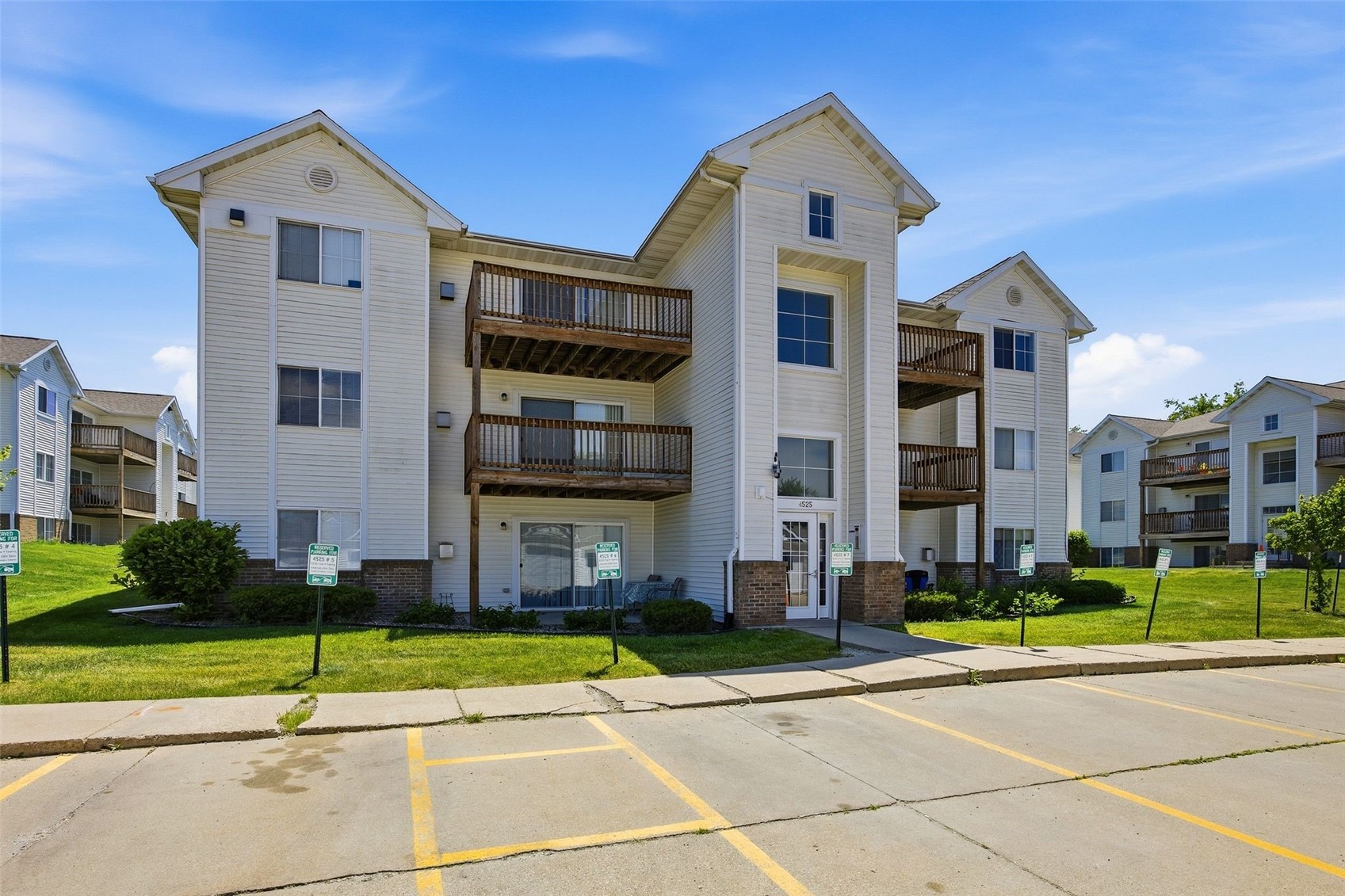 4525 1st Avenue SW Cedar Rapids IA 52404