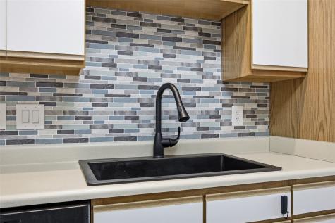 4525 1st Avenue SW Cedar Rapids IA 52404