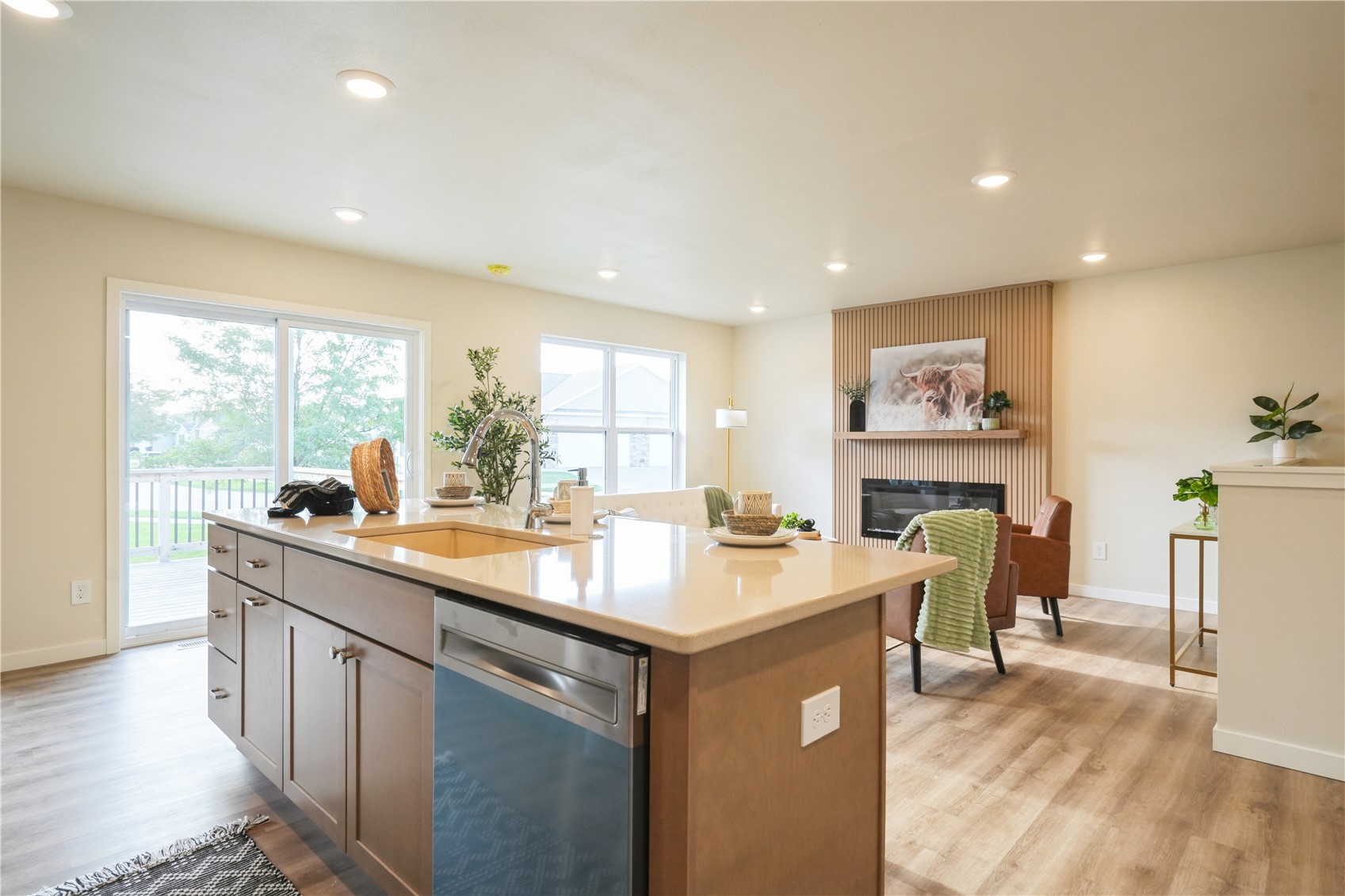 7104 Waterview Drive Cedar Rapids IA 52404