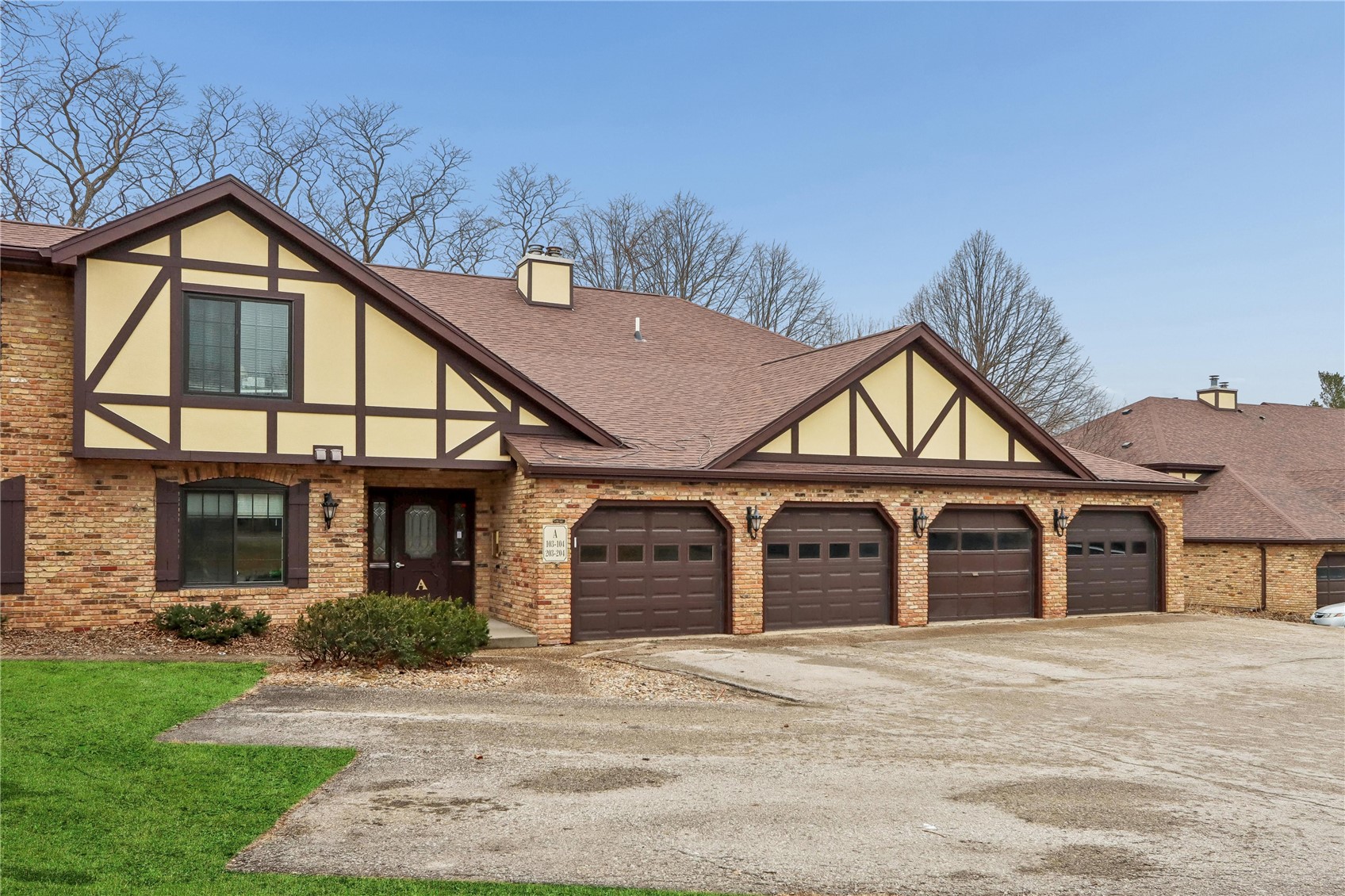 1512 1st Avenue Coralville IA 52241