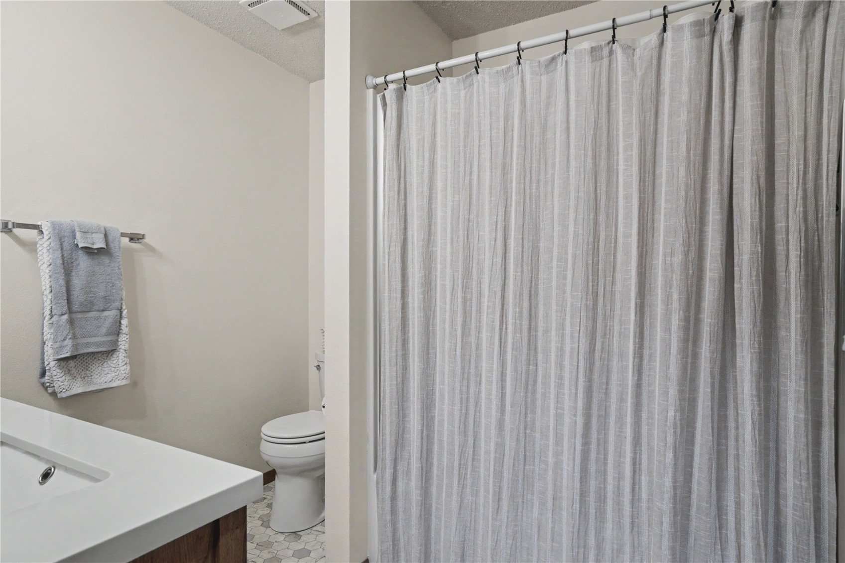 4019 Summerfield Lane NE Cedar Rapids IA 52402