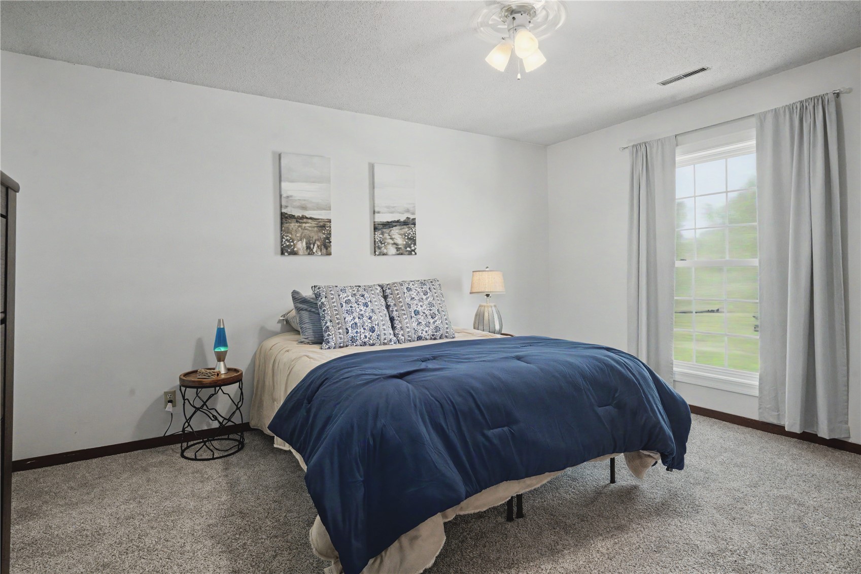 4019 Summerfield Lane NE Cedar Rapids IA 52402