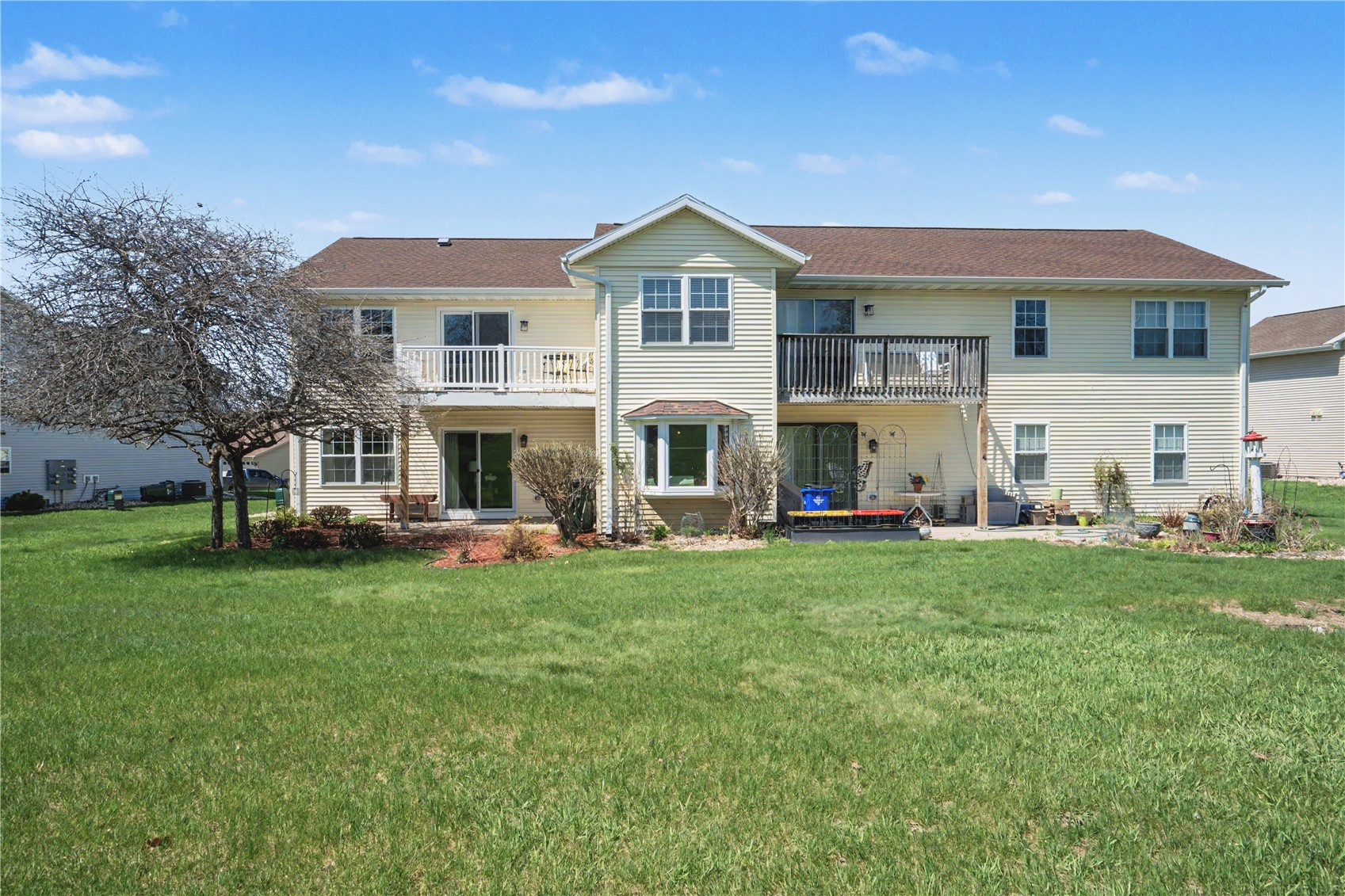 4019 Summerfield Lane NE Cedar Rapids IA 52402