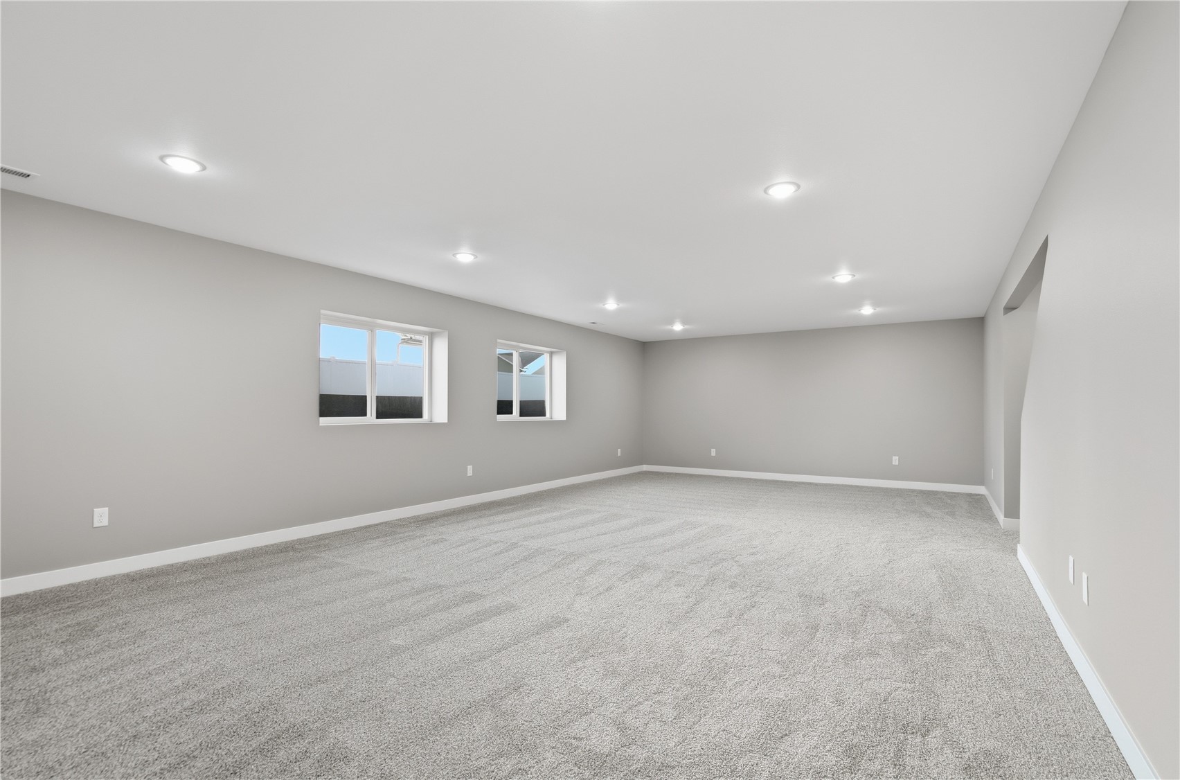 1514 Redwood Drive Muscatine IA 52761