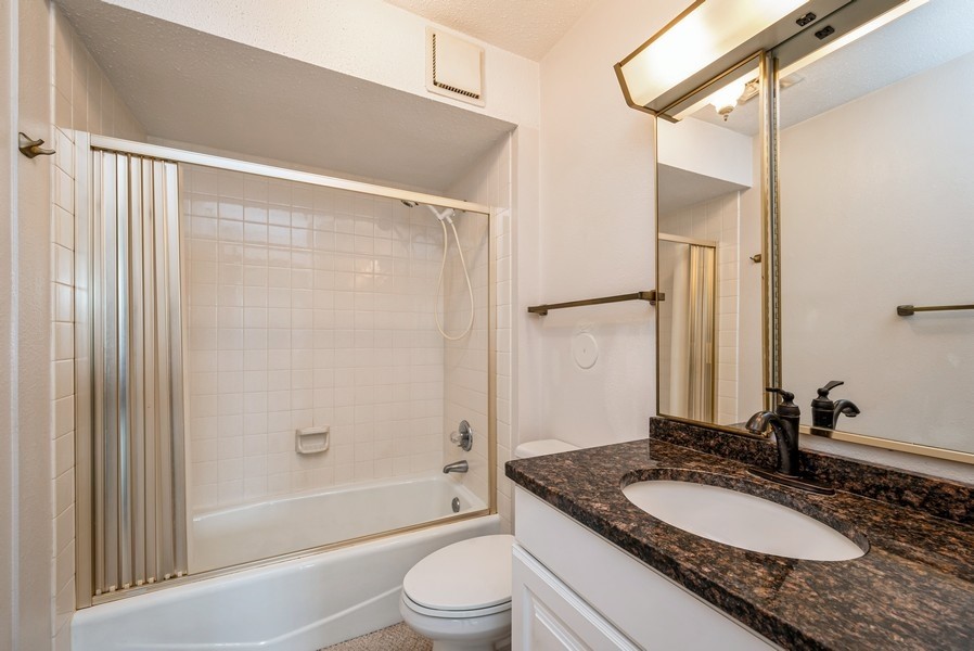 809 Kerry Lane SE Cedar Rapids IA 52403