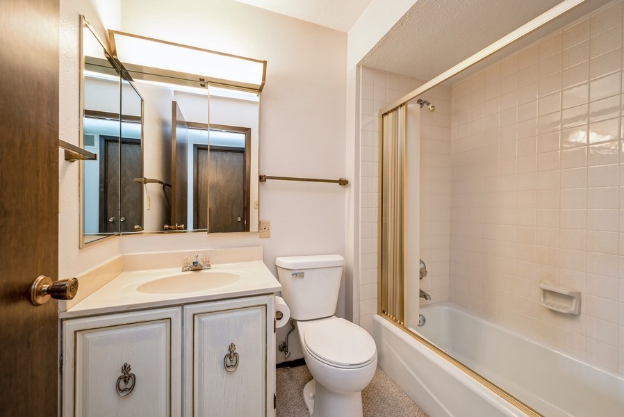 809 Kerry Lane SE Cedar Rapids IA 52403