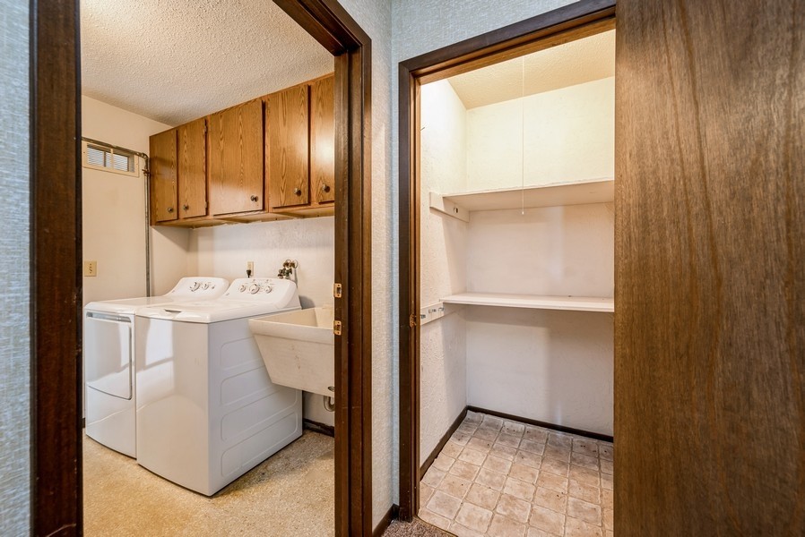 809 Kerry Lane SE Cedar Rapids IA 52403