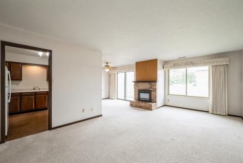 809 Kerry Lane SE Cedar Rapids IA 52403